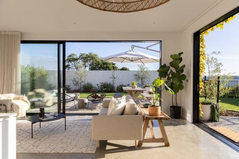 Photo of property in 77 Jutland Road, Hauraki, Auckland, 0622