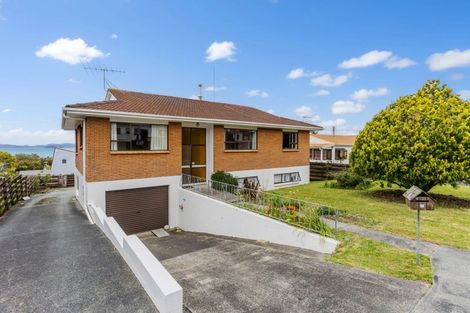 Photo of property in 17 Tara Place, Snells Beach, 0920