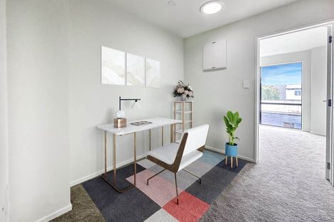 Photo of property in 1/267 Great North Road, Henderson, Auckland, 0612