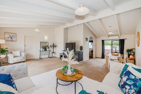 Photo of property in 202 Manly Street, Paraparaumu Beach, Paraparaumu, 5032