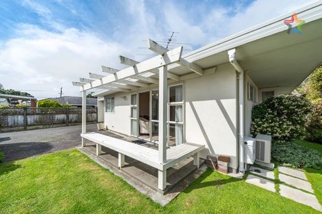 Photo of property in 104b Waiwhetu Road, Waterloo, Lower Hutt, 5011