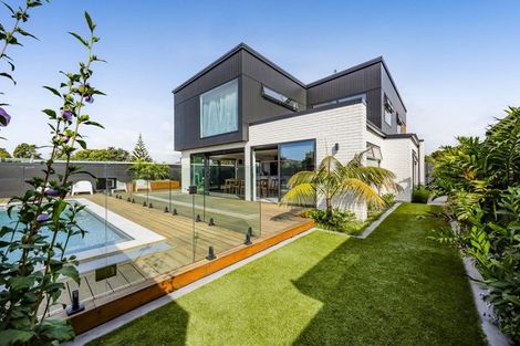Photo of property in 12 Te Ara O Ngakeiha, Fitzroy, New Plymouth, 4312