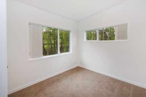 Photo of property in 35 Oram Drive, Turitea, Palmerston North, 4472