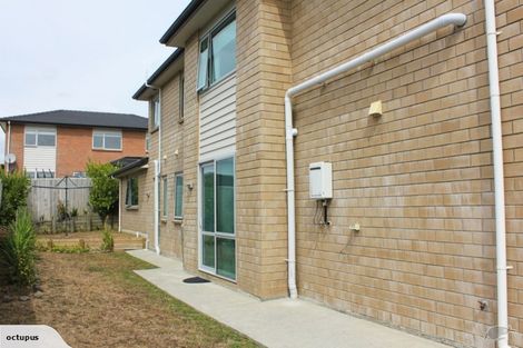 Photo of property in 4 Kirikiri Drive, Papakura, 2110