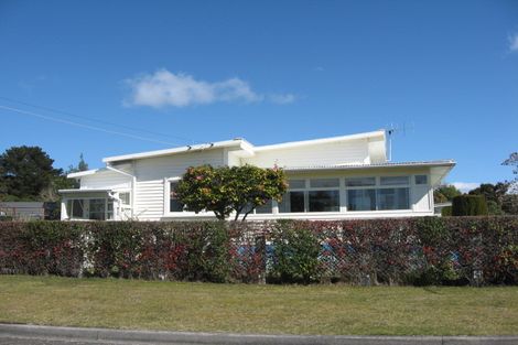 Photo of property in 11 Parekarangaranga Street, Motuoapa, 3382