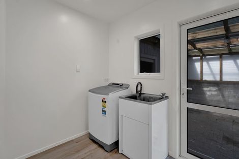 Photo of property in 15e Rospeath Crescent, Spotswood, New Plymouth, 4310