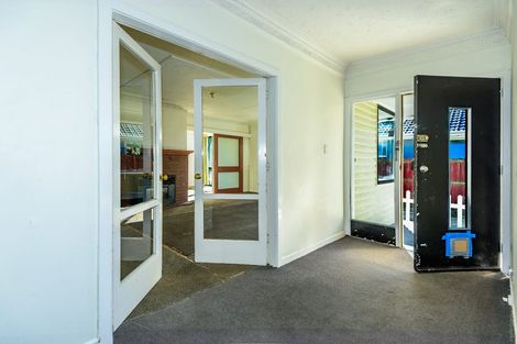 Photo of property in 46 Athol Terrace, Upper Riccarton, Christchurch, 8041