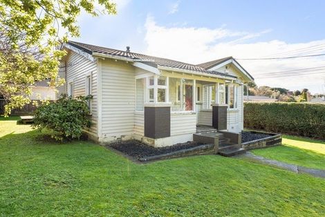 Photo of property in 72 Great North Road, Saint Johns Hill, Whanganui, 4500
