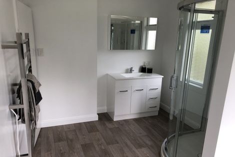 Photo of property in 12 Karina Terrace, Roslyn, Palmerston North, 4414