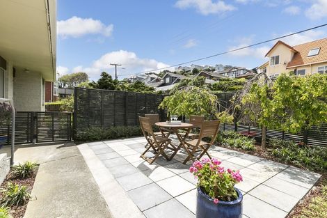 Photo of property in 78f3 Clyde Street, Island Bay, Wellington, 6023