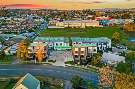 Photo of property in 21/17 Barneys Farm Road, Clendon Park, Auckland, 2103