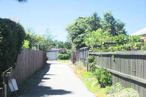 Photo of property in 2/4 Glenys Place, Broomfield, Christchurch, 8042