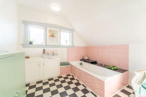 Photo of property in 20 Ashbury Avenue, Waimataitai, Timaru, 7910