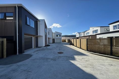 Photo of property in 9 Mamaku Place, Elderslea, Upper Hutt, 5018