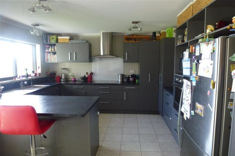 Photo of property in 4 Guthrie Court, Bulls, 4818
