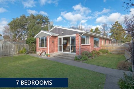 Photo of property in 21 Lochee Road, Upper Riccarton, Christchurch, 8041