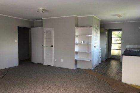 Photo of property in 30 Eddowes Street, Manurewa, Auckland, 2102
