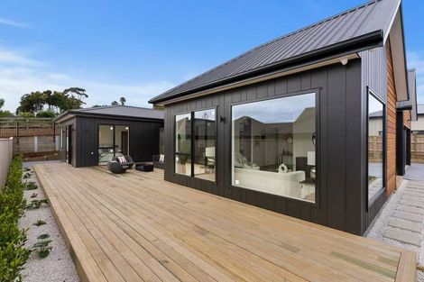 Photo of property in 25 Anehana Place, Stanmore Bay, 0932