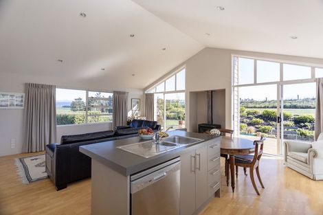 Photo of property in 76 Fortification Road, Kakanui, Oamaru, 9495