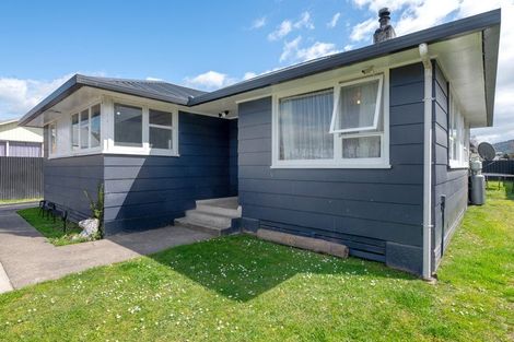 Photo of property in 38 Harold Crescent, Fordlands, Rotorua, 3015