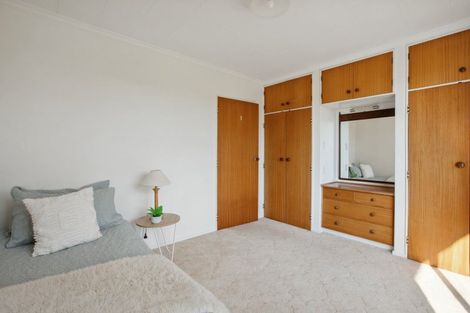 Photo of property in 11 Matai Street, Waikanae, 5036