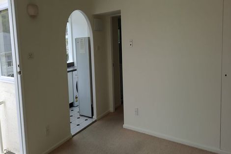 Photo of property in 64 Rolleston Street, Mount Cook, Wellington, 6021