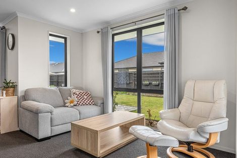 Photo of property in 6 Haymakers Crescent, Rolleston, 7614