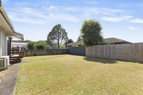 Photo of property in 1/16 Rosier Road, Glen Eden, Auckland, 0602