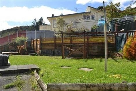 Photo of property in 8 Manurewa Grove, Wainuiomata, Lower Hutt, 5014