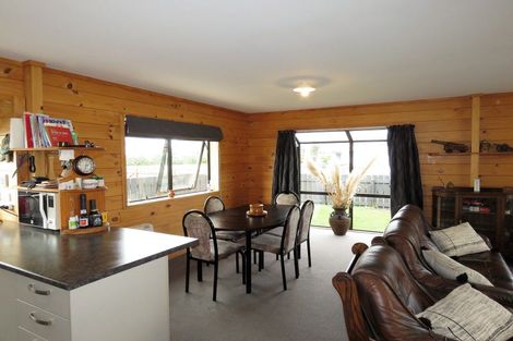 Photo of property in 43 Queen Street, Westport, 7825