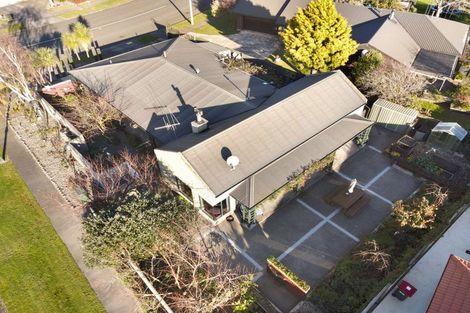 Photo of property in 1 Strachan Way, Highbury, Palmerston North, 4412