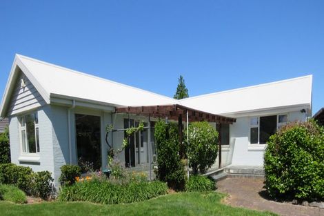 Photo of property in 15 Hadlow Place, Burnside, Christchurch, 8041