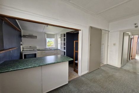 Photo of property in 37 Bay Street, Petone, Lower Hutt, 5012