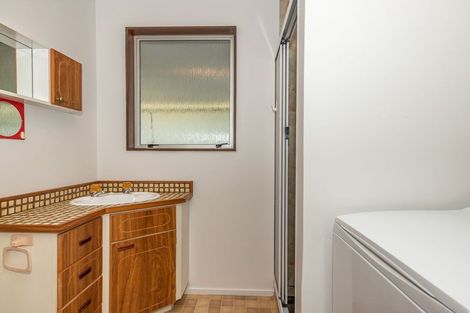 Photo of property in 143 Queen Street, Westport, 7825