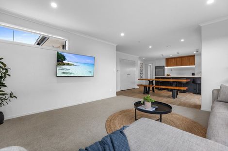 Photo of property in 19 Kuihi Street, Poike, Tauranga, 3112