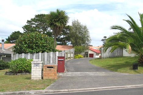 Photo of property in 10 Owl Court, Unsworth Heights, Auckland, 0632