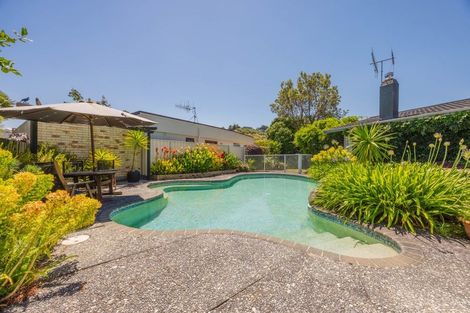 Photo of property in 32 Kent Terrace, Taradale, Napier, 4112