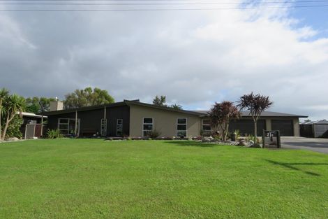 Photo of property in 21a Roebuck Street, Westport, 7825