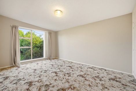 Photo of property in 2/31 Waimairi Road, Upper Riccarton, Christchurch, 8041
