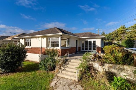 Photo of property in 75 Aberdeen Road, Saint Clair, Dunedin, 9012