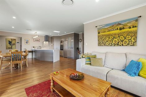 Photo of property in 73 Hawkridge Heights, Bethlehem, Tauranga, 3110