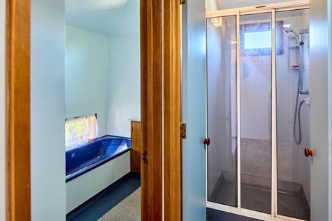 Photo of property in 21 Wellington Road, Paekakariki, 5034