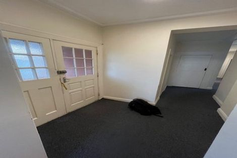 Photo of property in 9 Thompson Street, Mount Cook, Wellington, 6011