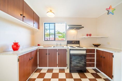 Photo of property in 212a Staithes Drive South, Whitby, Porirua, 5024