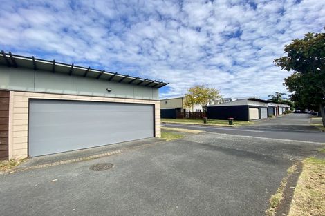 Photo of property in 30 Kirikiri Lane, East Tamaki, Auckland, 2013