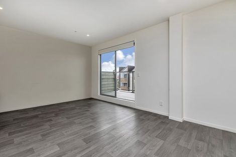 Photo of property in 301/160b Hobsonville Point Road, Hobsonville, Auckland, 0616