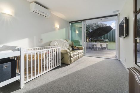 Photo of property in 444 Old Te Atatu Road, Te Atatu Peninsula, Auckland, 0610