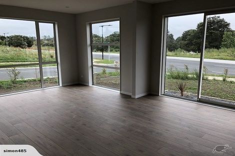 Photo of property in 9 St Claire Road, Silverdale, 0932