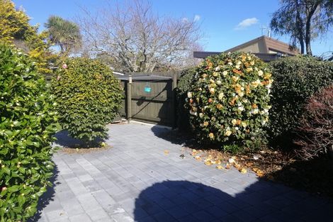 Photo of property in 7 Kathleen Place, Rainbow Point, Taupo, 3330