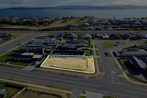 Photo of property in 3 Tuapapa Road, Wharewaka, Taupo, 3330